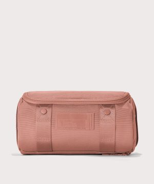 Seoul Dopp Kit in Warm Dust. Large